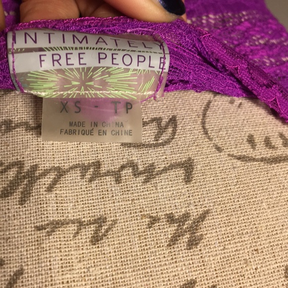 NWOT Free People fuchsia lace tank top XS - Picture 8 of 8